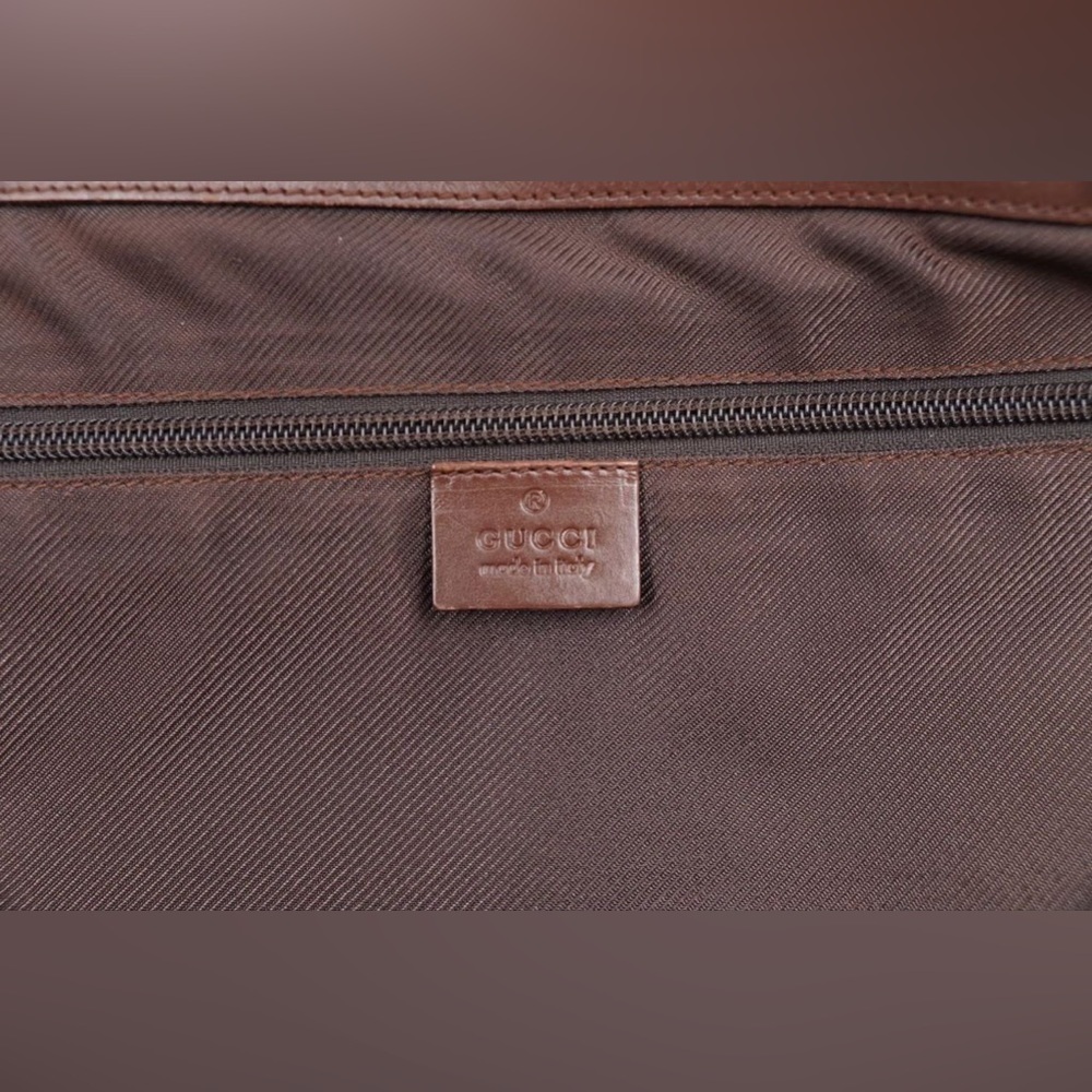 ⏰LAST CHANCE⏰ Gucci Beige/Brown GG Canvas And Leather Drawstring Tote - Picture 14 of 15